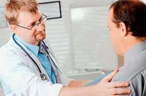 A man who has a prostatitis while appointing a doctor